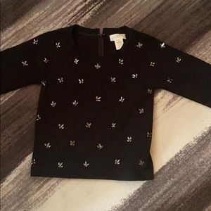 Black long sleeve shirt